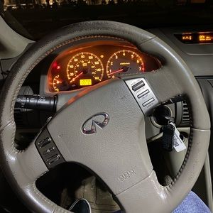 Meet your Posher, Victor